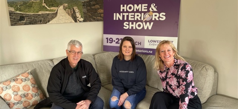 Winner for Homeprize Draw wins at Home & Interiors Show!