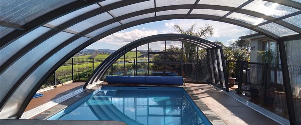 Telescopic Swimming Pool and Spa Enclosures for year round swimming and outdoor living